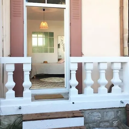 Apartment Magnifique Avec Cour Exterieure Privee